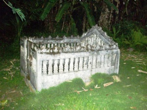 lubang awal kuburan Syeikh Burhanuddin